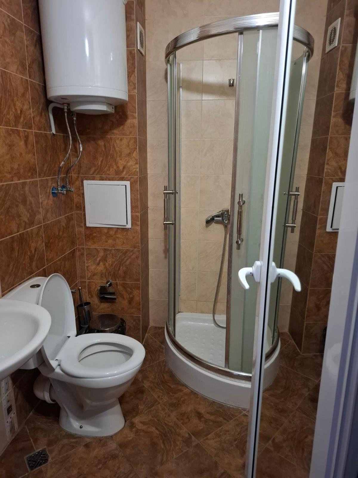 Апартаменти Тарантула Pantai Sunny Bagian luar foto